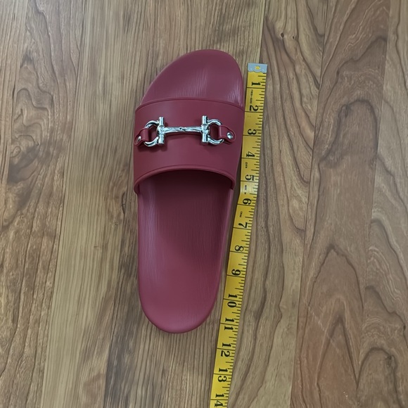 Salvatore Ferragamo Red Groove Men Slides Sandals - Picture 8 of 11